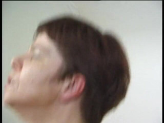 Xfucks: Short hair brunette mature gets fucked in close up