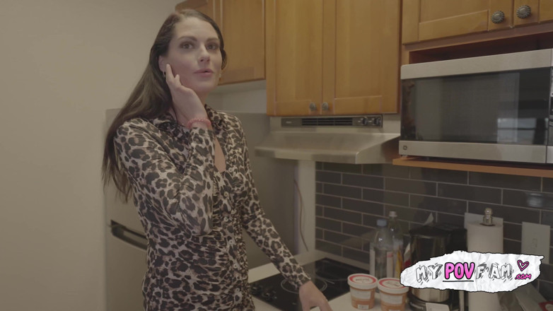 My POV Fam: Stepmommy needs help in the kitchen