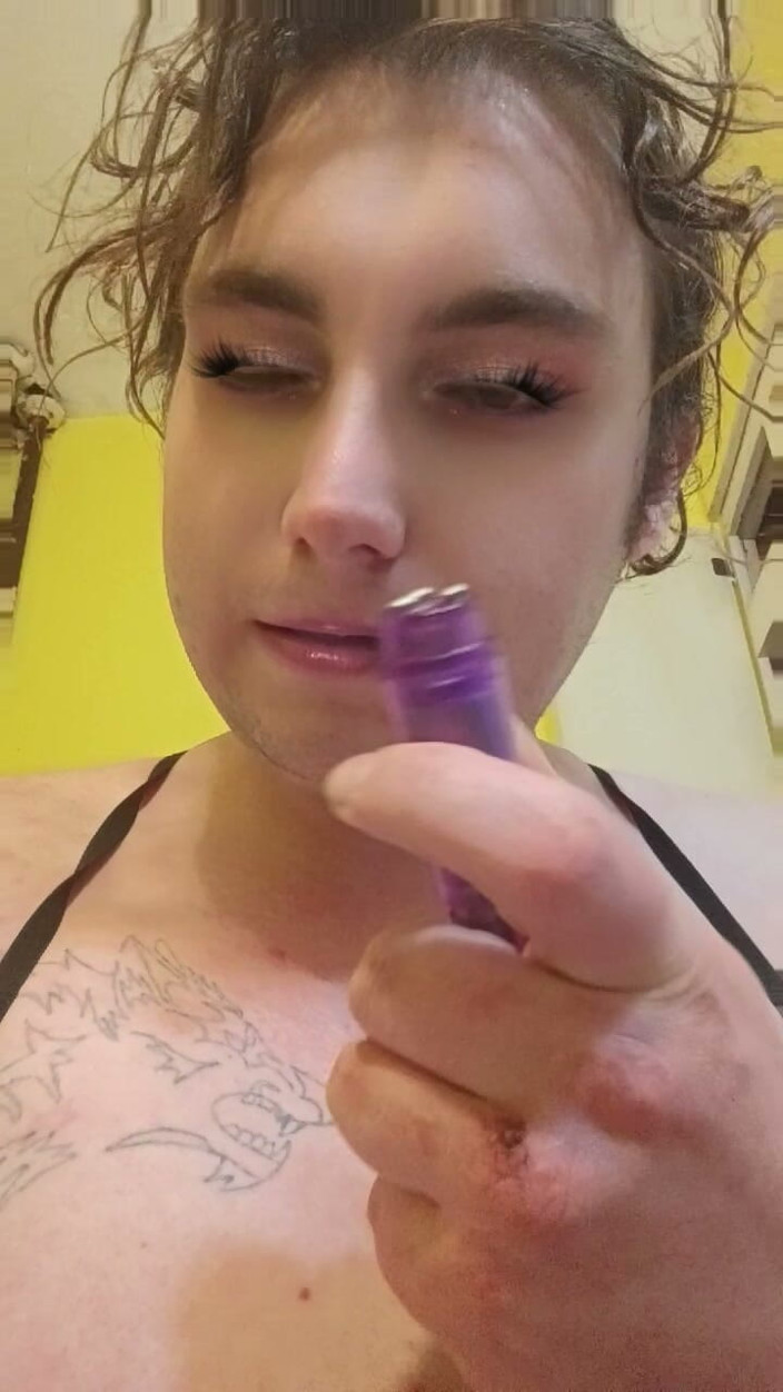 Sissy Danielle: İngilizce