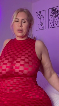 Valentine’s Day JOI with MILF Lila Lovely