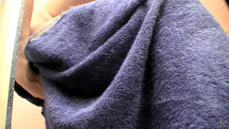 Straight naked thugs: Cum Play with Uncut Jerker Devin