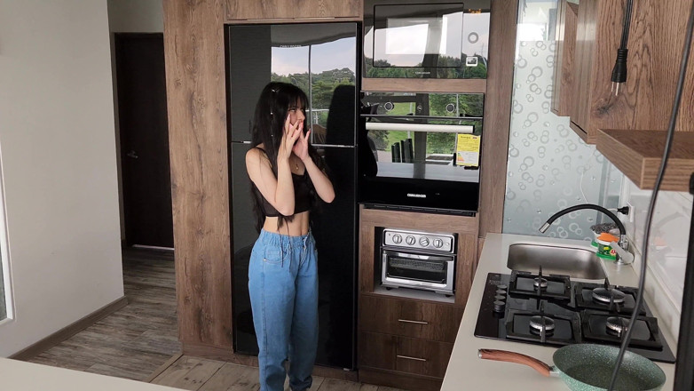 Jopy sex: The Plumber Fucks His Boss's Daughter