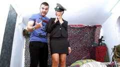 Full porn collection: Sexy magrinha milf policial Jasmine fodida por cara estranho com...