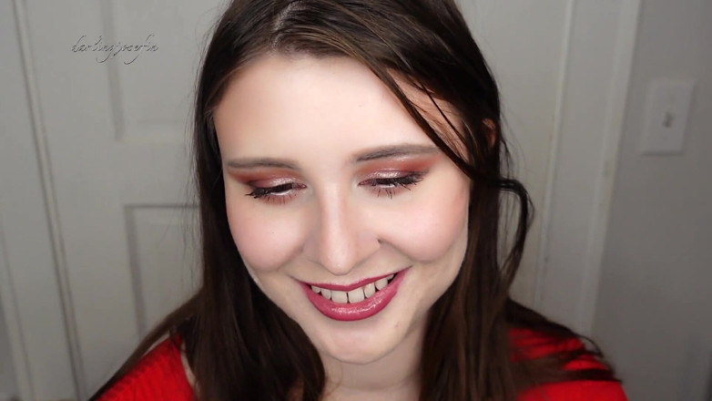 Darling Josefin: Melhor amiga confessa seu amor e engravida