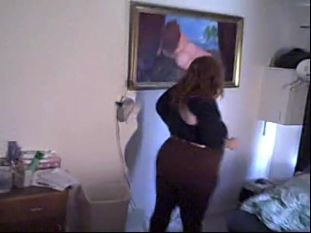 BBW nurse Vicki adventures with friends: Nurse Vicki struts' her stuff!