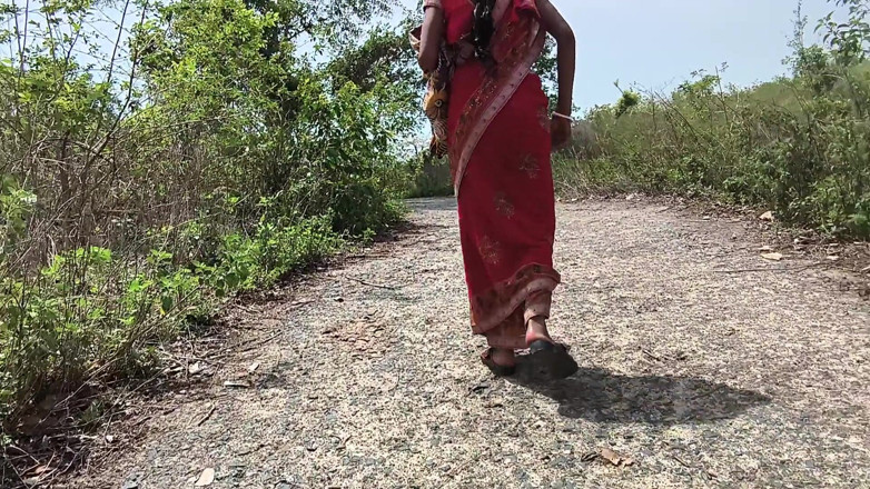 Poonambhabhi village: Videoclip sexy Giarphrend XXX