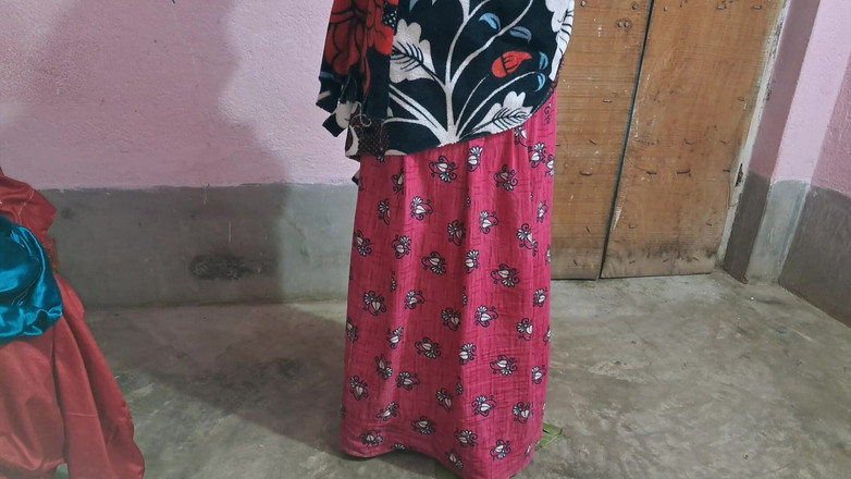 Trilokinath: Šukání venku na tvrdý sex uvnitř