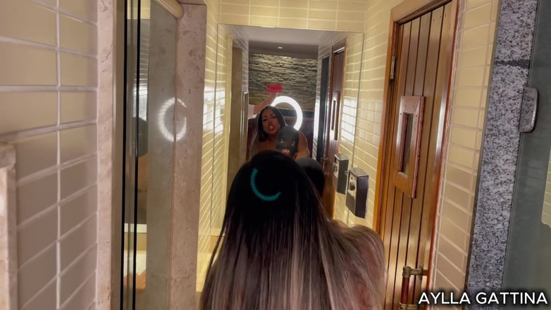 Aylla Gattina: Zamieniłem tego mężczyznę w małą kobietkę