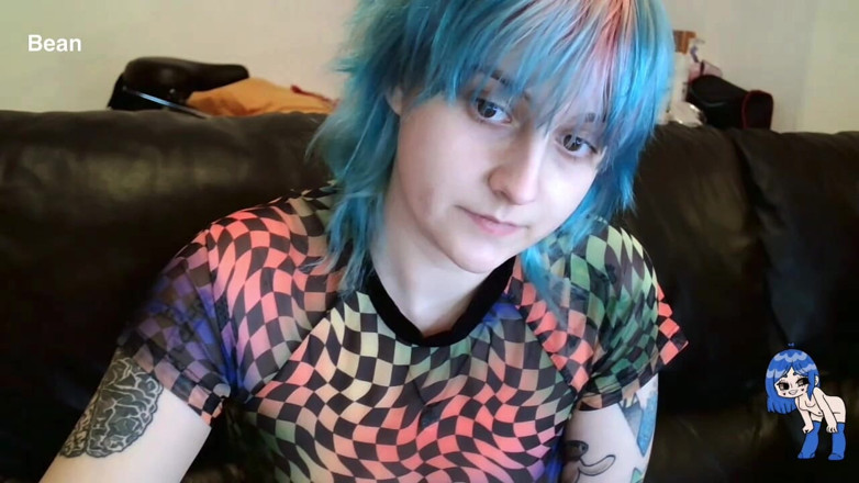 Alice Bean: Live Cam Burps