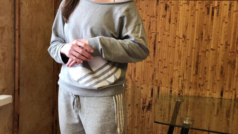 ArinaMills: Nieznajomy ssał i pieprzył + Crempie. Amatorskie