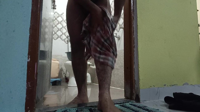 LovedSunsine1990: Desi Gay Solo