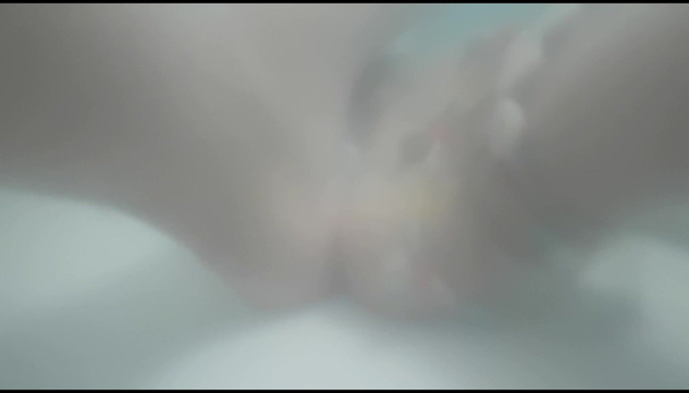 Erotic Tanya: Underwater Foot Worship
