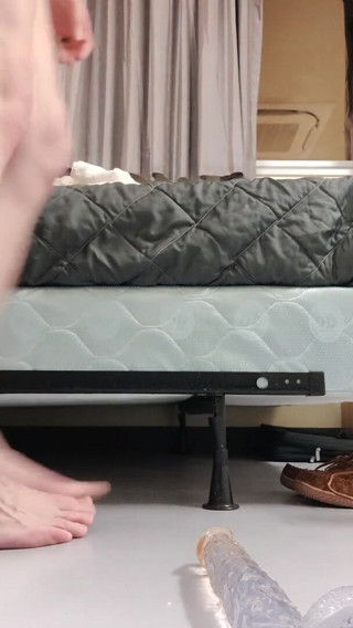 Fan of chance: 14 inches makes me cum