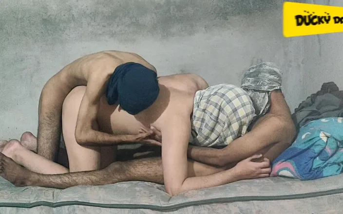 Rabbyal khan: Ducky Daddy Having Good Time with His Bitch and Friend
