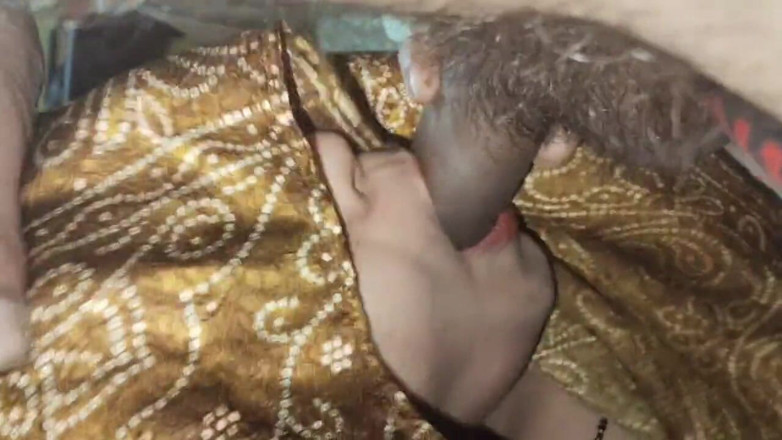 Desisexycpl123: Desi priya bhabhi scopata da sconosciuto