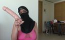 Souzan Halabi: Algierska dziewczyna arabski rogacz