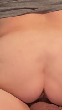 내 보지와 후장을 가진 뚱뚱한 자지에 아들을 따먹어