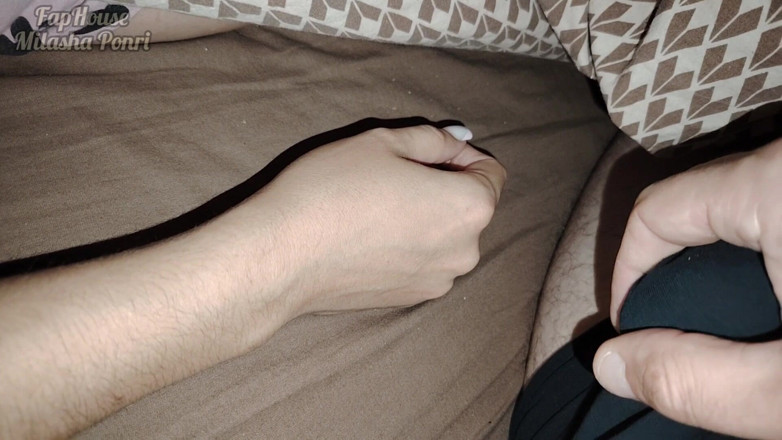 Milasha Ponri: Tocó La Mano De Mi Hermanastra Con Mi Polla