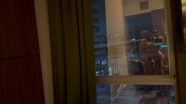 MYA Pleasure: Pantulan Tetingkap Hotel