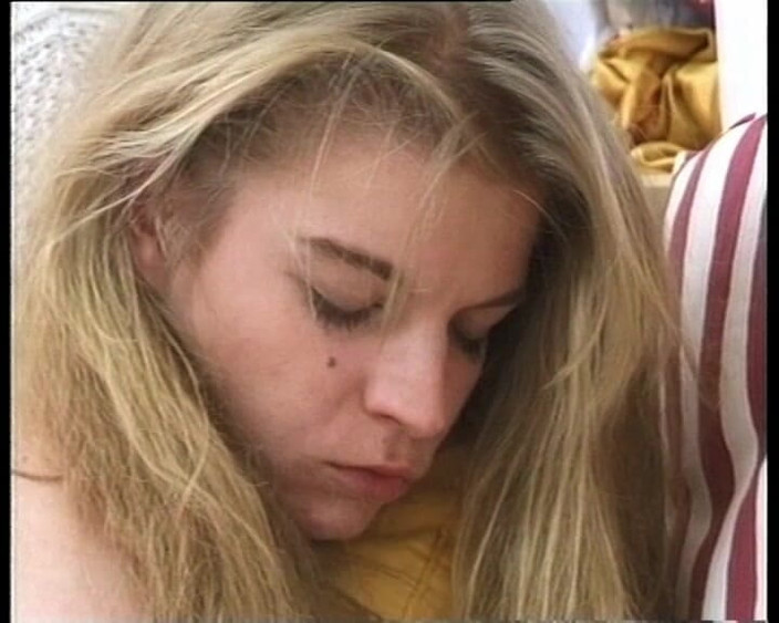 GERMAN PORN CLASSICS: Jag älskar att kyssa och knulla henne
