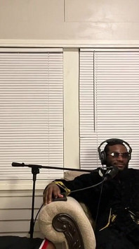 Fox și Hounds - Foxi Vixen se alătură Mrflourish și băieți pentru unele discuții sălbatice pentru adulți Podcast