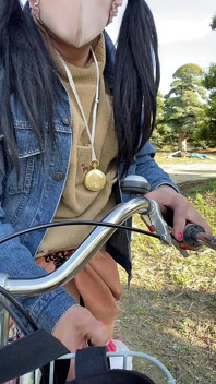 No. 142 Bersepeda dengan Rotor set di jalan