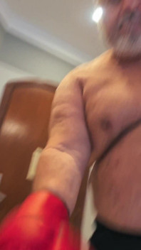 Santa Boxer: POV Boże Narodzenie Beatdown
