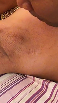 Desi Sabjiwali Bhabhi Desi Sex Uncut