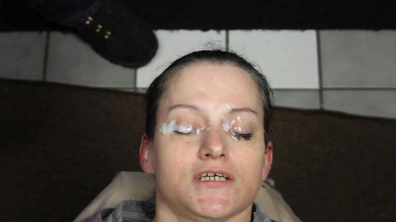 Dirty Dees: Gözlerini Kapat