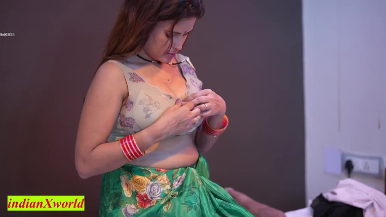 Indian Xshot: Old Budda Fucking Two Beautiful Girl Viral Threesome Sex