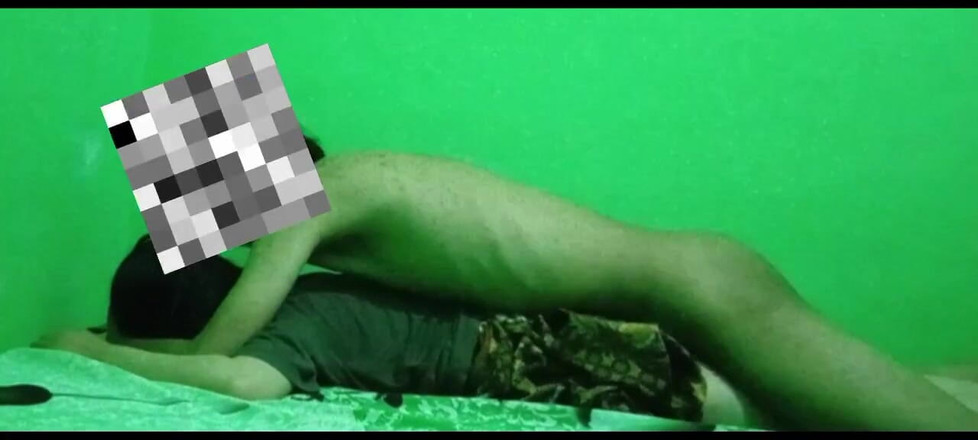 Famly sex: Beritahu adik tiri saya untuk menjaganya semasa dia hamil