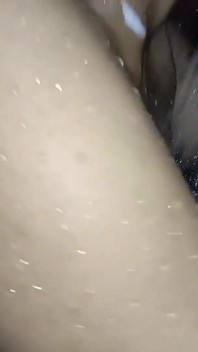 Vidéo virale d’une belle fille dans la salle de bain