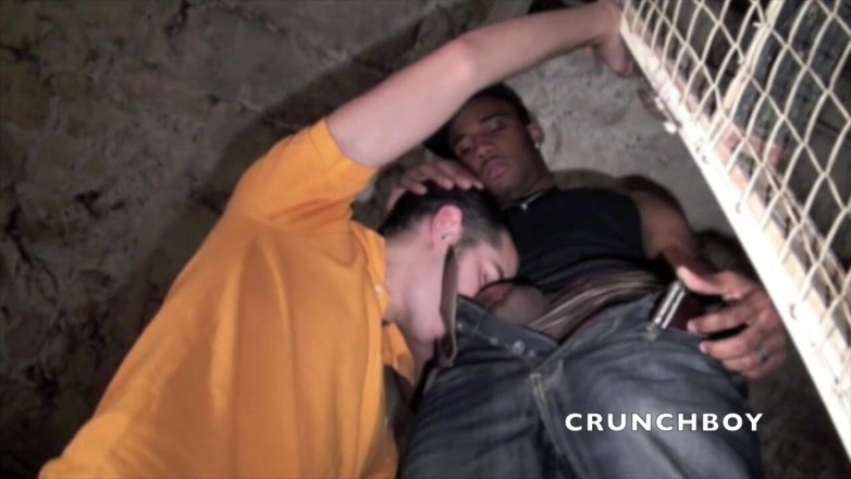 Crunch Boy: Sexig fransk twink som används av rak arabisk dominerande