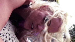 Tight little babes: PAWG MILF lubi jebanie na świeżym powietrzu