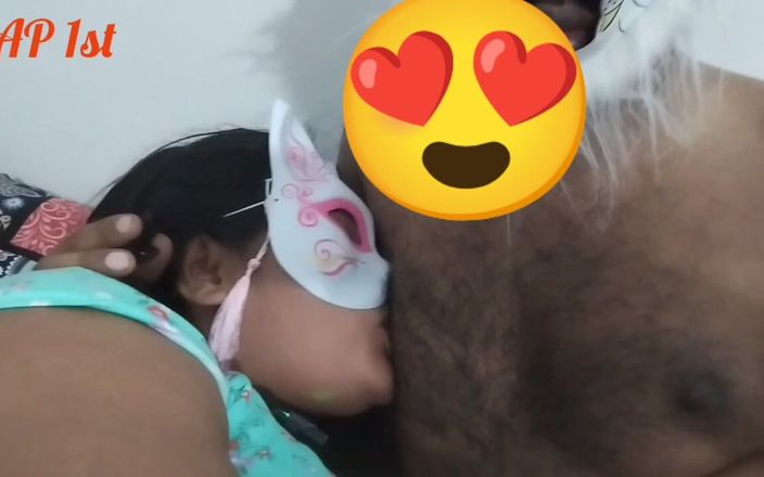 akashprimex790: Molto bella desi ragazza bhabi scopata romanticamente da debor