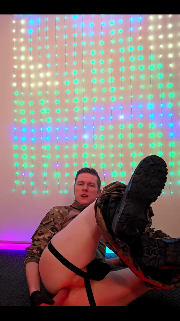 Roman Heart: Soldier Reports for Duty. Today's Task: Ass Training for His...