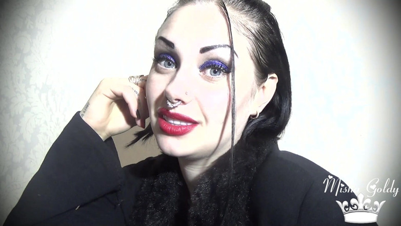 Goddess Misha Goldy: Jag gillar kukar! Inte weenies!