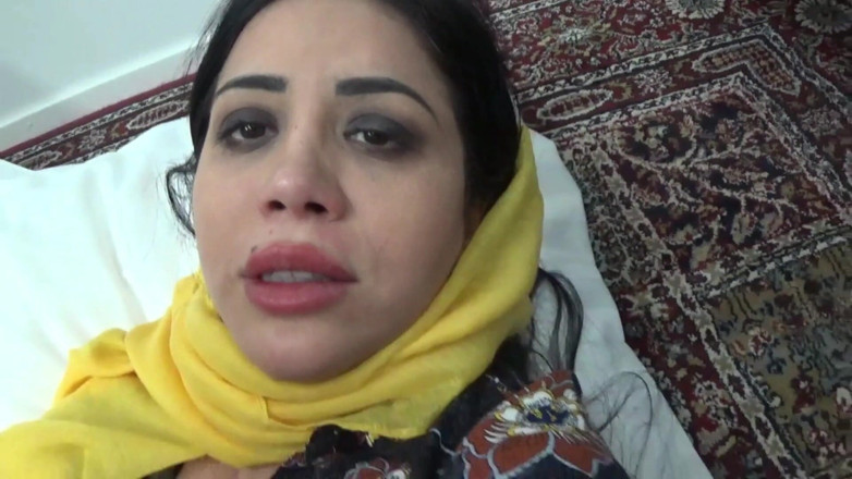 Amateur Homemade Porn: Fucking Horny Stepmom When We Are Alone at Home