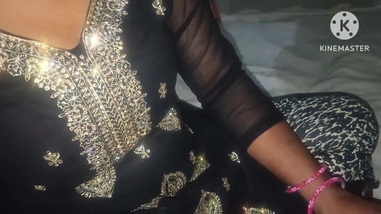 Nisha kajal: Une bhabhi se fait baiser par son devar deux fois...
