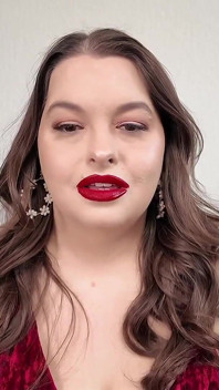 Prudish Girlfriend Transformed Into Bimbo