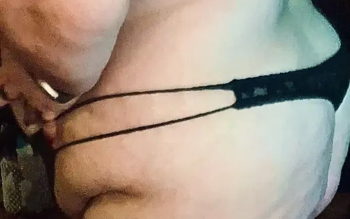 BlancaGirlBBW: Hot and Horny BBW