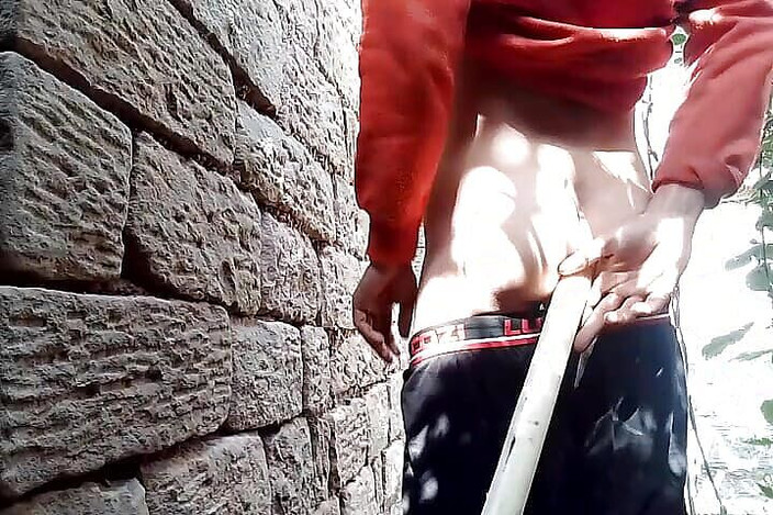 Gangbang straight: Индийский гей писает