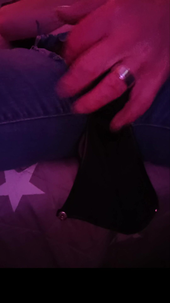 JeansdadXL: 파티 후 내 방에서 즐기는 새아빠