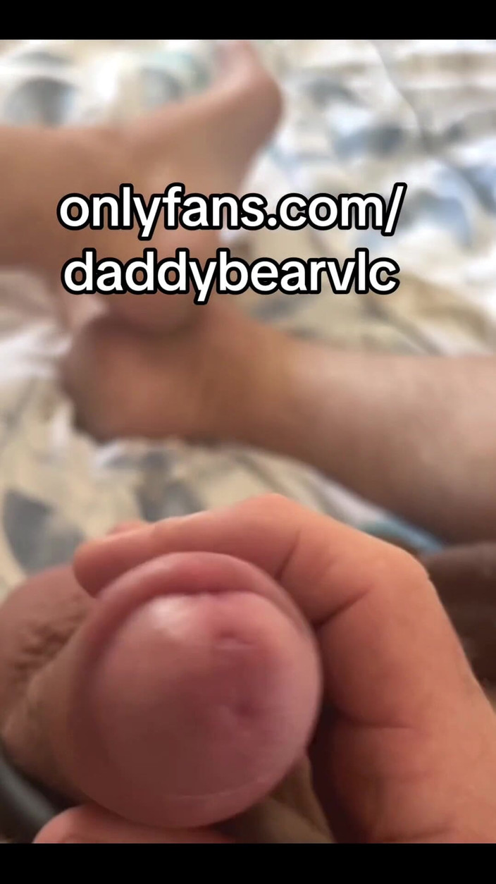 Daddybearvlc: Quá nóng bỏng đối với Tiktok?