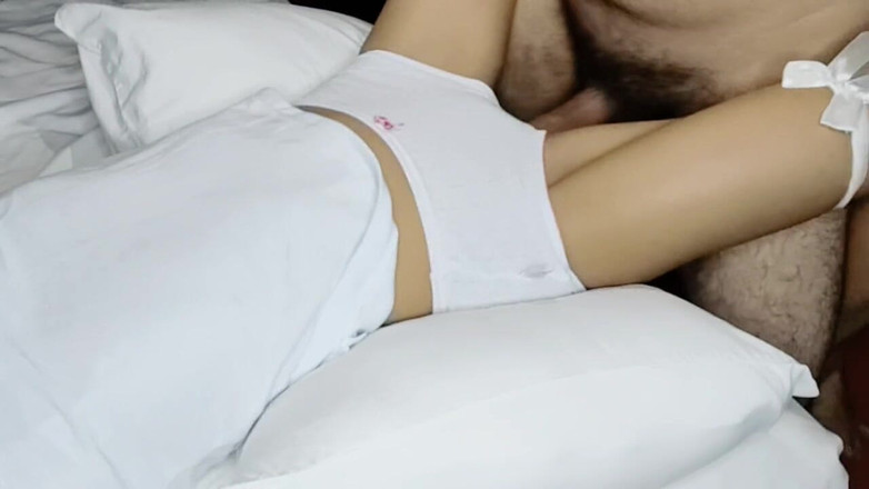 MynameisJuly: 你在对我做什么？继母会为你生气的