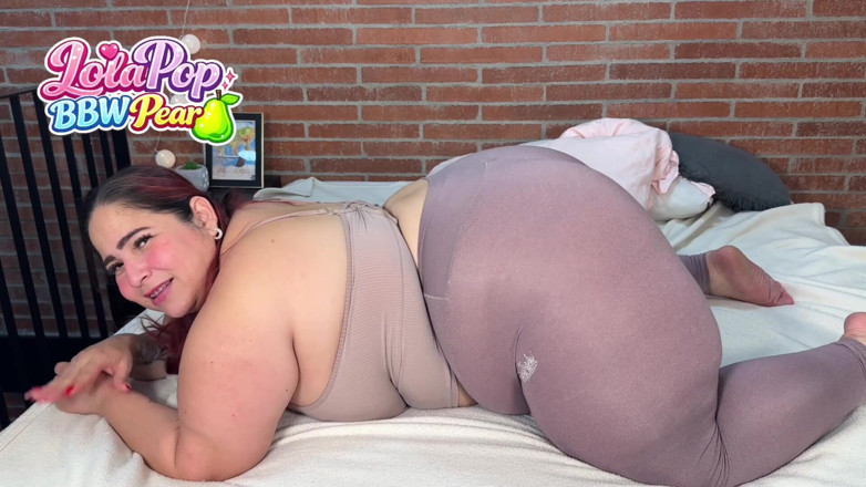 LolaPop_BBW_Pear: Big BBW Side Body Shake - Thick Ass &amp; Belly Jiggling Together