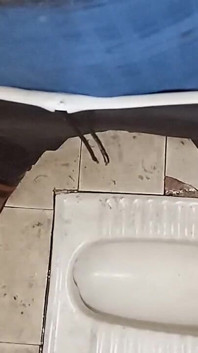 Minha esposa fodendo pau dildo com beijos