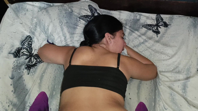 Artemisa74: Artemisa74 - मेरी सुंदर पड़ोसन मेरे घर आई, और मैं उसे चारों तरफ चोदता हूं और मैं उसके ऊपर आता हूं