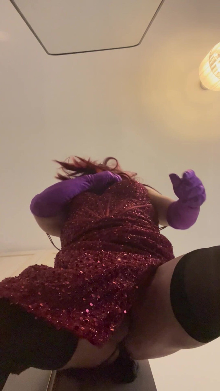 Mia Abbott: Jessica Rabbit puta se queda llevar con dp fantasy