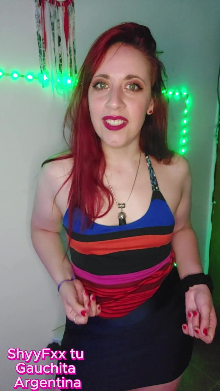 Tu Gauchita Argentina: Shyyfxx Your Coworker Finds You Masturbating Your Short Dick! JOI...